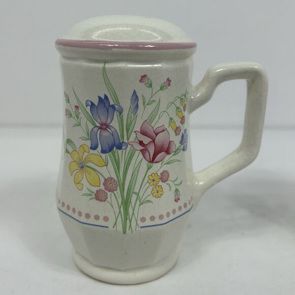 Sarma Studios Victorian Flowers 4.5" Oversized Salt & Pepper Shaker Set Handle - Picture 2 of 16